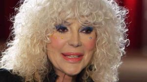 Splendido splendente: com’è nato il successo di Donatella Rettore