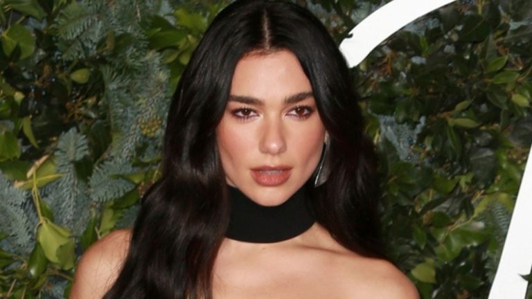 Dua Lipa sposa