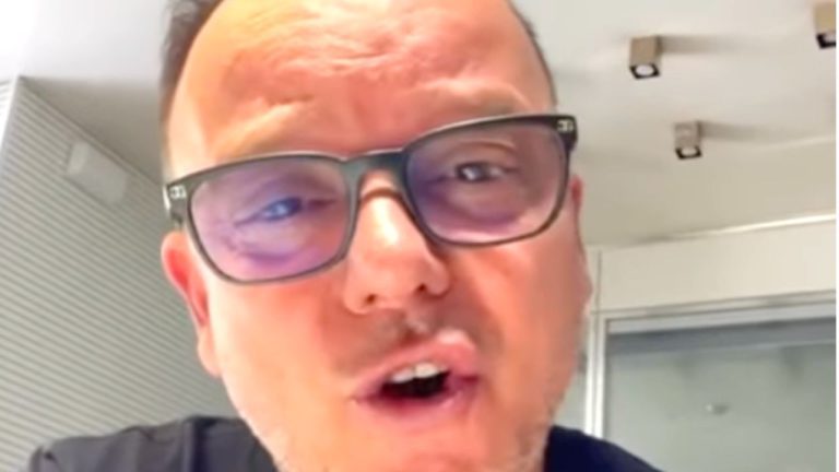 Gigi D'Alessio figlio video