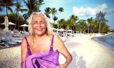Mara Venier Instagram spiaggia costume estate