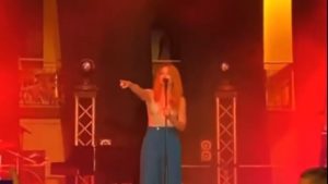 Noemi, il duro sfogo sul palco: cosa è successo al suo concerto