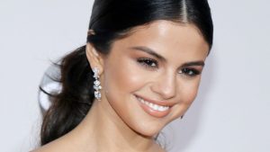 Selena Gomez pronta a lasciare le scene: “Sogno di sposarmi”