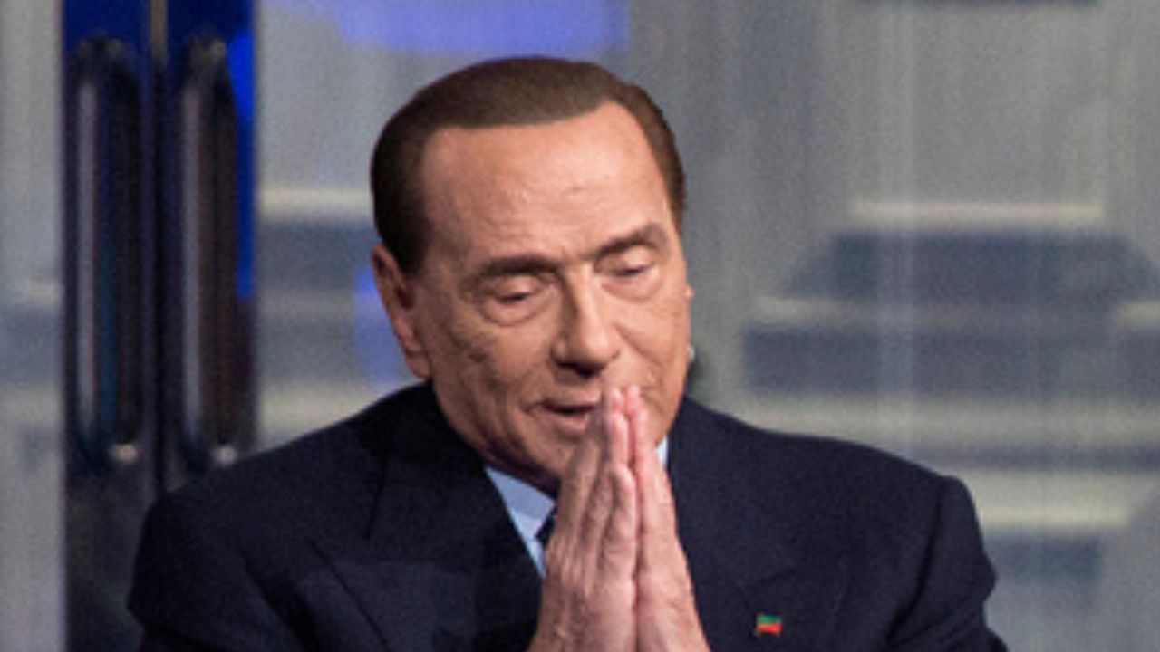 Silvio Berlusconi addio lutto morto Niccolò Ghedini