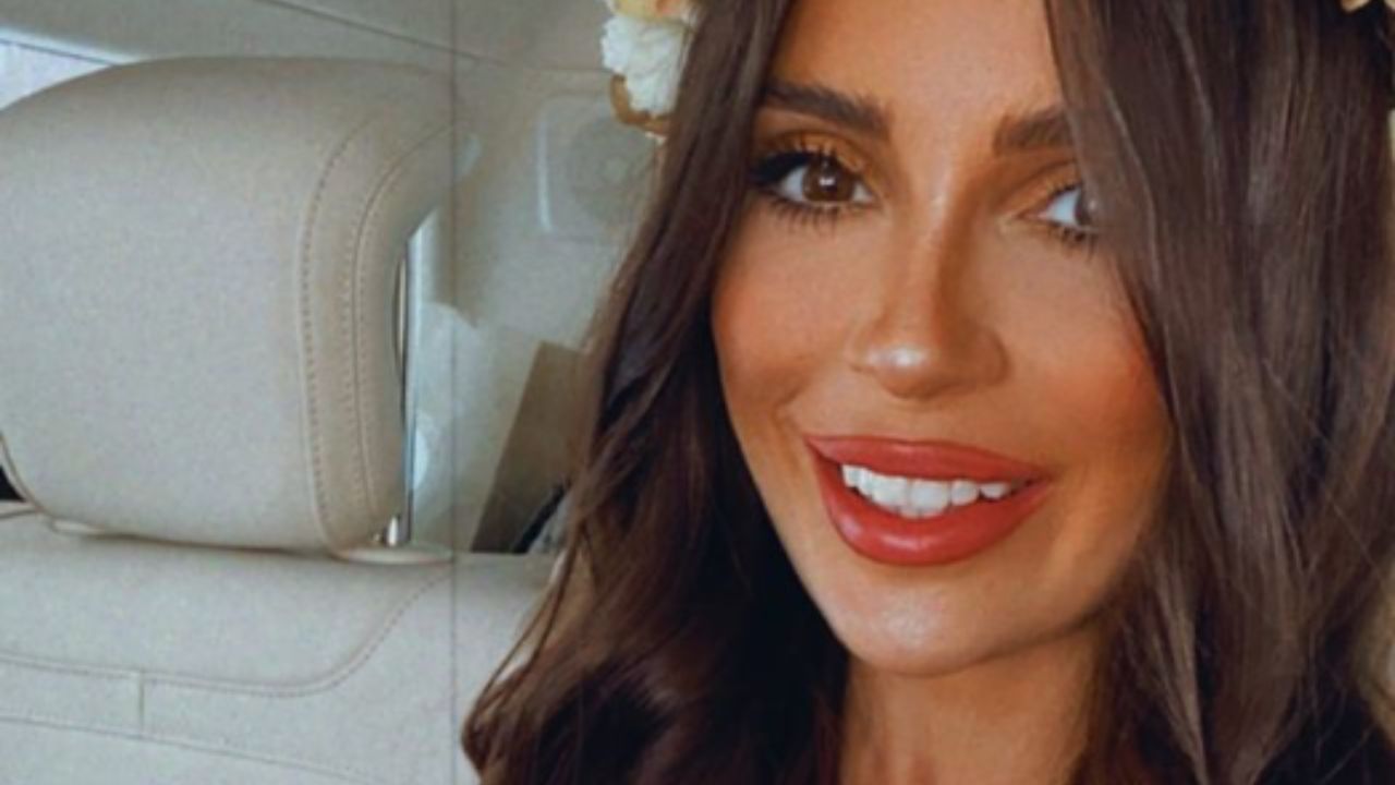 Alessia Macari lascia l'Italia: il sogno dell'ex Ciociara di Avanti un altro 41 alessia macari italia