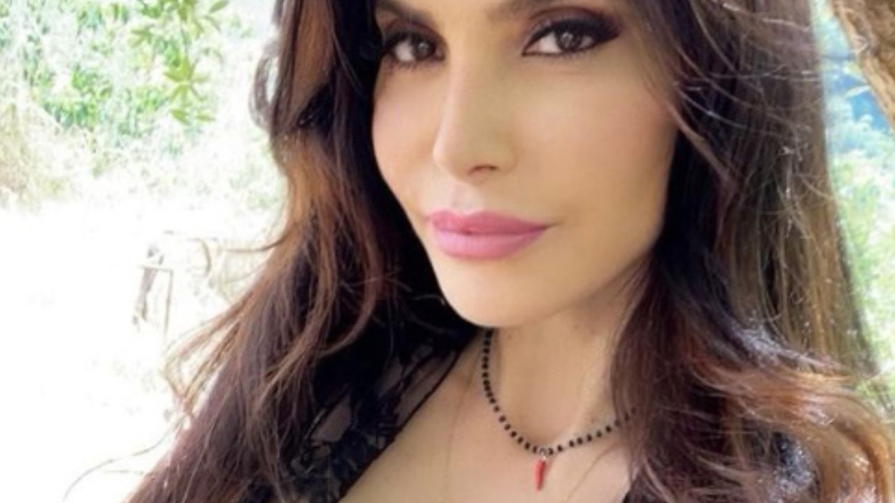 Carmen Di Pietro commenta Totti e Blasi: "Io non perdonerei mai" 41 carmen di pietro