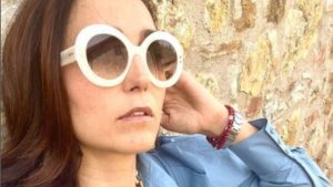 Caterina Balivo: la strana richiesta di regalo per l’anniversario