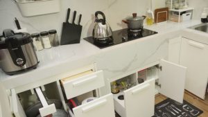 Consumo fantasma e caro bolletta: come risparmiare senza sprecare energia