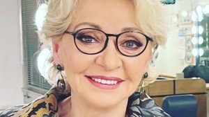 “Enrica Bonaccorti nuda”, ma non è lei: l’influencer dovrà pagare