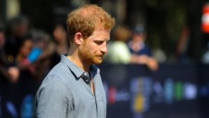 Harry: la corsa contro il tempo che non gli è valsa l’addio alla regina