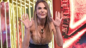 Sara Manfuso, il marito Andrea Romano perde alle elezioni: l’ironia sui social