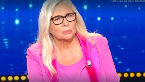 Mara Venier, il caso Totti-Blasi a Domenica In: “Lui ha giurato sui figli”