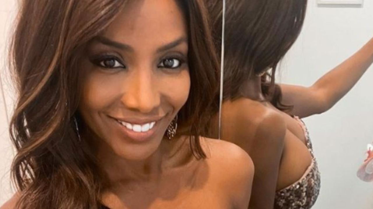 Ainett Stephens provoca su Only Fans: "É solo un assaggio" 41 ainett only fans