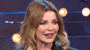 Alba Parietti: gli speciali auguri per il compleanno di Silvio Berlusconi