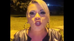 Angela da Mondello fermata fuori dagli studi del GF VIP: “Mi temono”