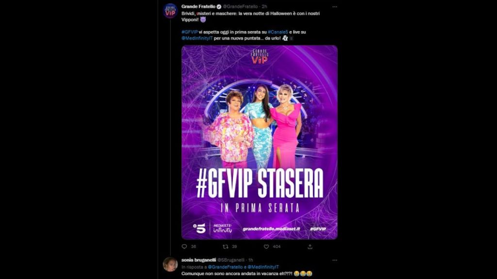 Bruganelli esclusa dalla foto del GF Vip: lei se ne accorge e replica 42 grande fratello vip sonia bruganelli