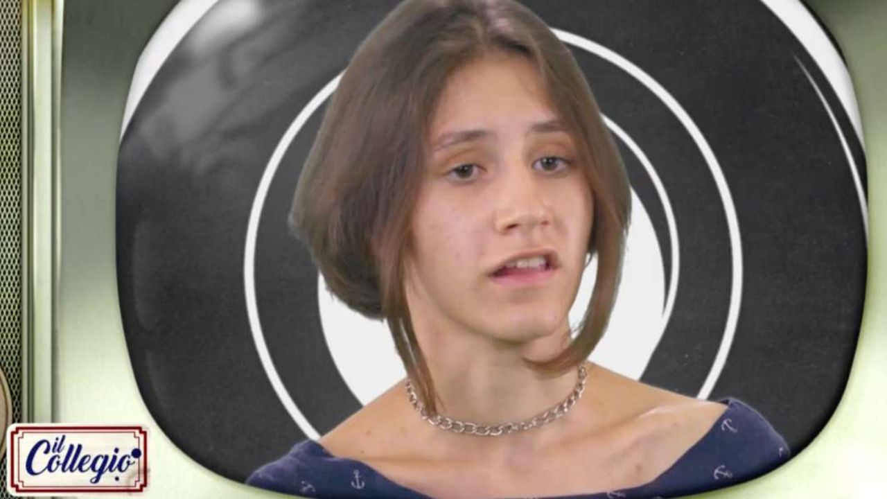 Il Collegio, l'attacco ai Maneskin in puntata: "Troppo commerciali" 41 maneskin collegio
