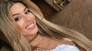 Oriana Marzoli al GF Vip, chi è: età, altezza, ex tronista, Ivan Gonzalez e la litigata con Valeria Marini a Supervivientes