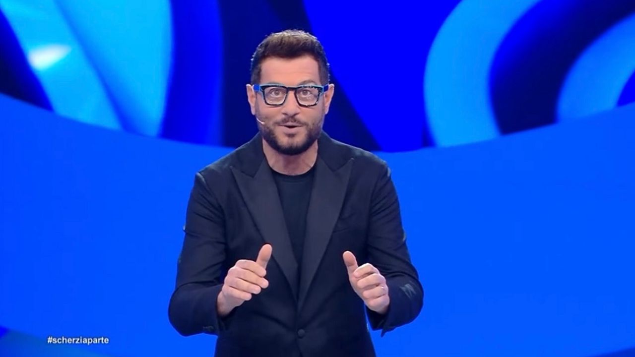 scherzi a parte ospiti stasera