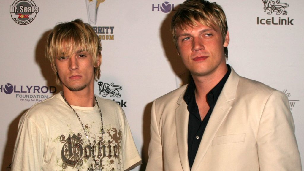 Backstreet Boys, drammatico lutto per Nick: è morto il fratello Aaron, aveva 34 anni 42 aaron e nick carter