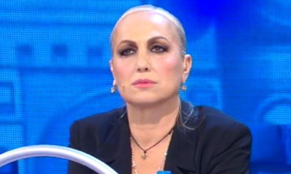 Alessandra Celentano presa di mira per la castità: “Una pochezza infinita”