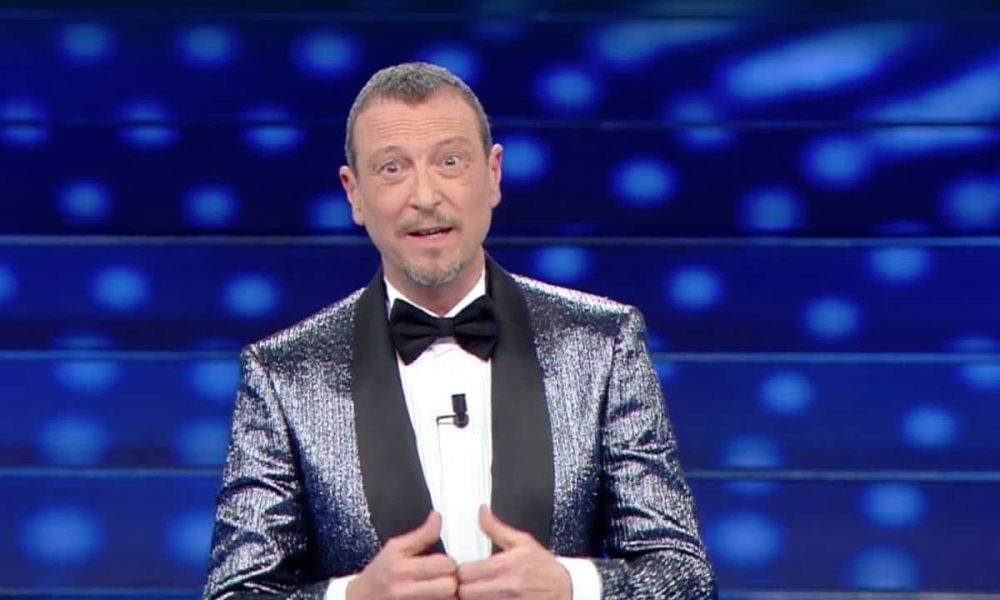 Sanremo 2023, Amadeus rivela come sceglie le canzoni: “Ho fatto mio un consiglio di Pippo Baudo”