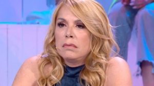 Anna Pettinelli sull’eliminazione di Biagiarelli da Ballando con le Stelle: “C’entra un po’ la fidanzata”