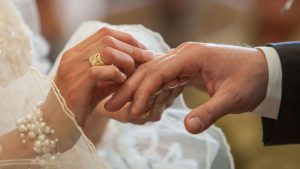 Bonus matrimonio in chiesa: è polemica sulla proposta della Lega