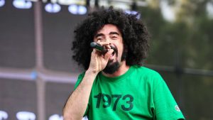 Caparezza ha sposato Albina, la storica fidanzata: rito civile a Barletta
