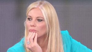 Storie italiane, l’inviato di Eleonora Daniele perde le staffe: “Non l’ho mai visto così”