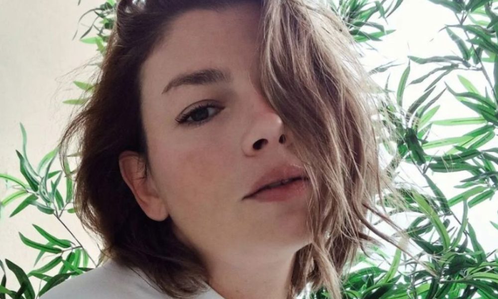 Emma Marrone dopo la morte del padre: “Arrabbiata con la vita”
