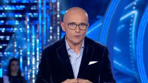 GF Vip: Signorini andrà in onda una sola volta a settimana