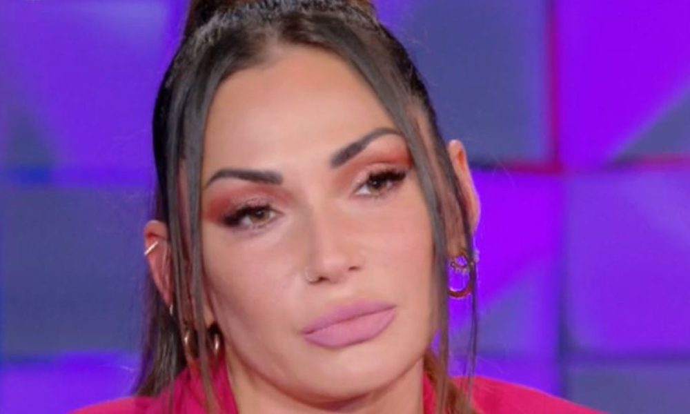 Clamorosa indiscrezione su Ida Platano e Alessandro: “Ha trovato messaggi di una ragazza…”