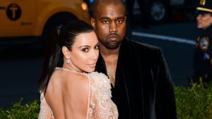 Kanye West e Kim Kardashian hanno divorziato: il rapper darà 200mila dollari al mese ai figli