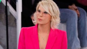 Amici, anticipazioni domenica 27 novembre: Maria De Filippi furiosa
