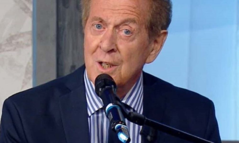 Memo Remigi, le speranze per il 2023: “Spero che il nuovo anno cancelli tutto”
