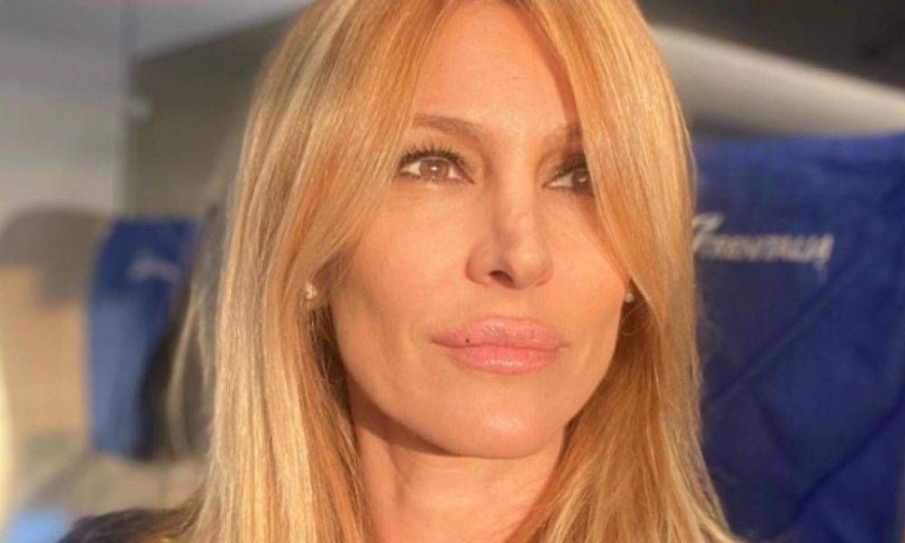 Adriana Volpe confessa: “Sono maniacale, accumulo tutto”