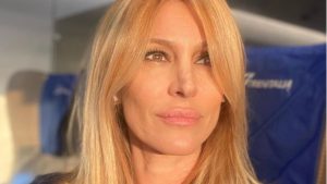 Adriana Volpe confessa: “Sono maniacale, accumulo tutto”