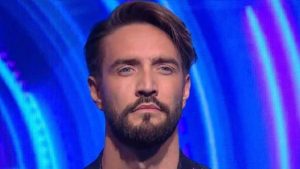Alex Belli rifiuta l’attuale GF Vip: “Non è il mio game”
