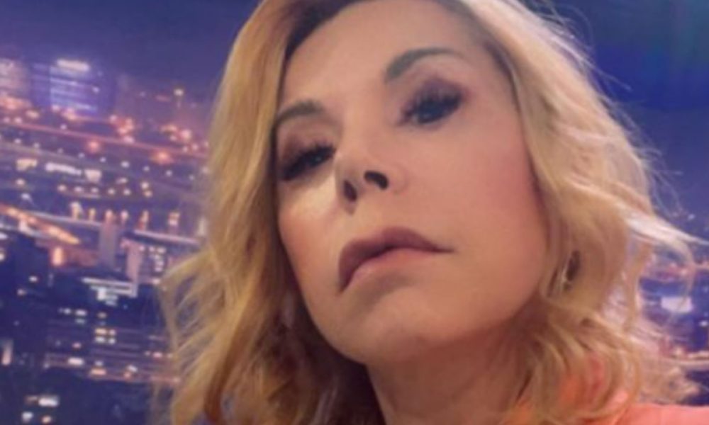 Anna Pettinelli si scaglia contro Attilio Romita: “Che schifo, il peggiore di sempre”