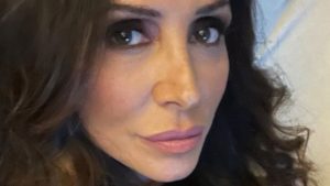 Gabriella Labate: “Massa nell’utero, sono viva per miracolo”