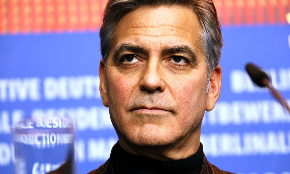 George Clooney: “Sono stato oggettificato, mi davano schiaffi sul sedere”