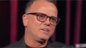 Gigi D’Alessio rompe il silenzio sulla rottura con Anna Tatangelo: “Non provo amarezza”