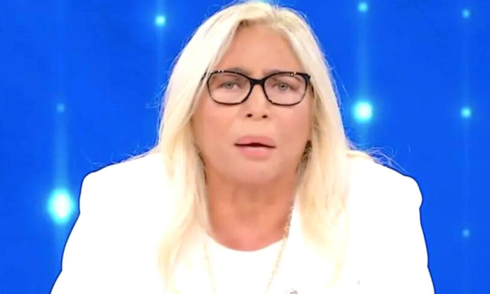 Mara Venier ha il Covid: a svelarlo in diretta è Fiorello