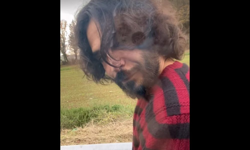 Marco Bocci, la sosta in autostrada e il video nel momento del “bisogno”