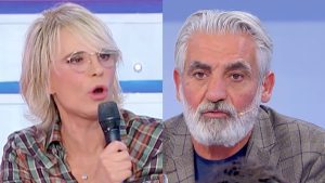Maria De Filippi fuori di sé contro Biagio: “Hai speculato sulla morte di suo marito”