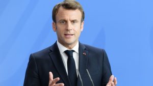 Preservativi gratis in Francia per tutti i giovani dai 18 ai 25 anni: “Una rivoluzione”