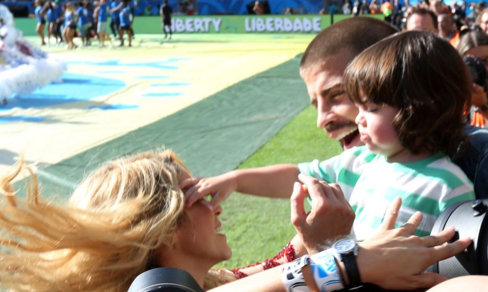 Shakira e Piqué, firmato l’accordo: la custodia dei figli va alla cantante