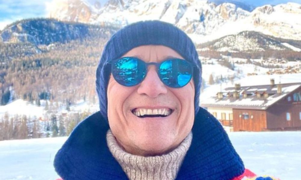 Signorini, vacanza in montagna e gli haters attaccano: “Con il cachet del GF Vip si diverte”