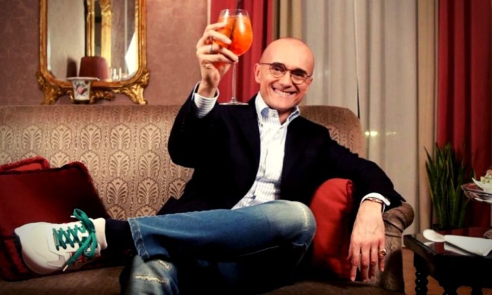 Alfonso Signorini spiega l’assenza alle nozze della Cipriani: “L’avevo avvisata”