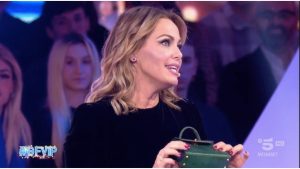 Sonia Bruganelli: quanto costa la borsetta Hermes dell’ultima diretta